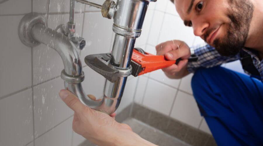 Expert burst pipe repair services in Manchester, OH